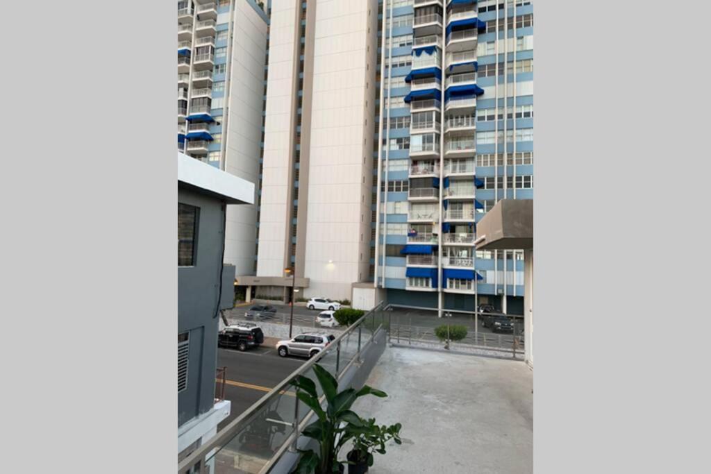 Isla Verde Oasis Ph With Private Terrace, Kingbed, Wifi, Pk * San Juan