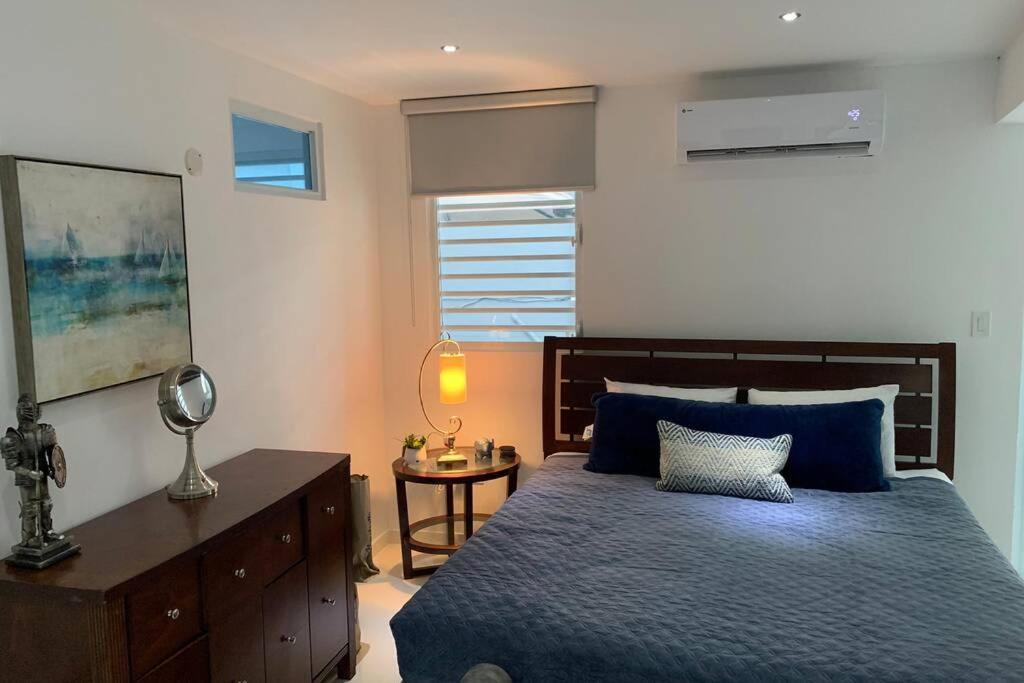 Isla Verde Oasis Ph With Private Terrace, Kingbed, Wifi, Pk * San Juan